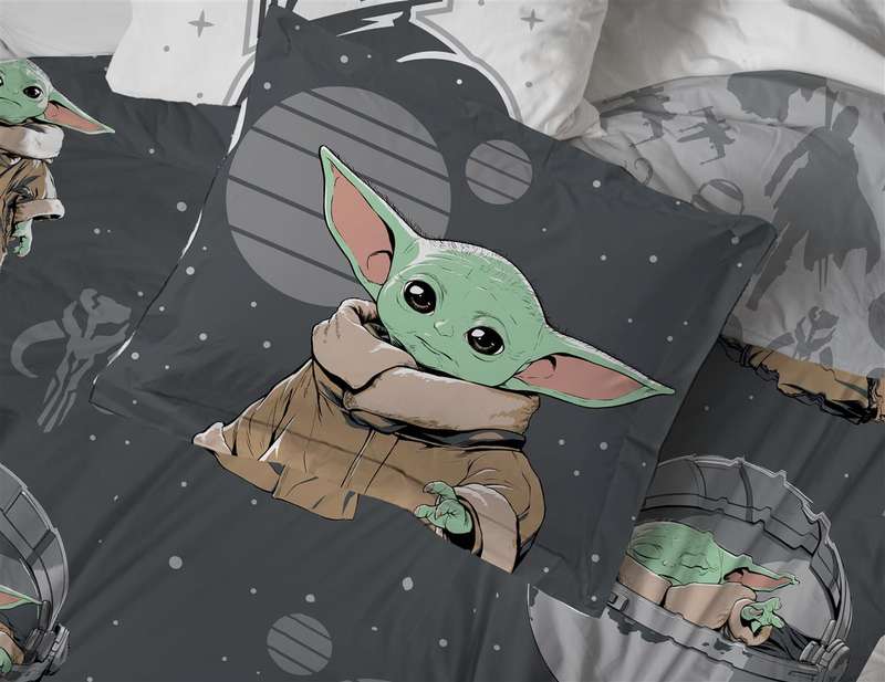 Mandalorian - The Cutest Bounty 2pc Set of Oxford Pillowcases