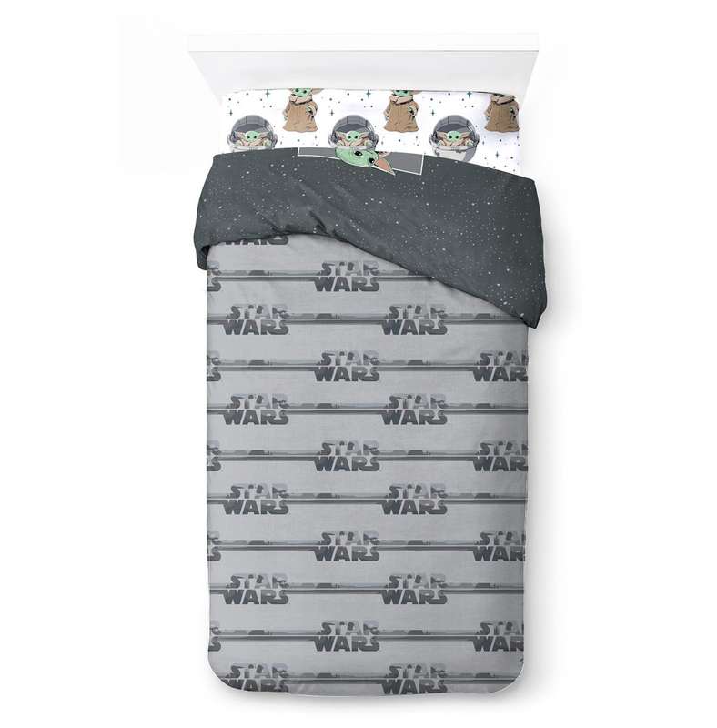 Mandalorian - The Curious Child 5 Piece Reversible Bed Set