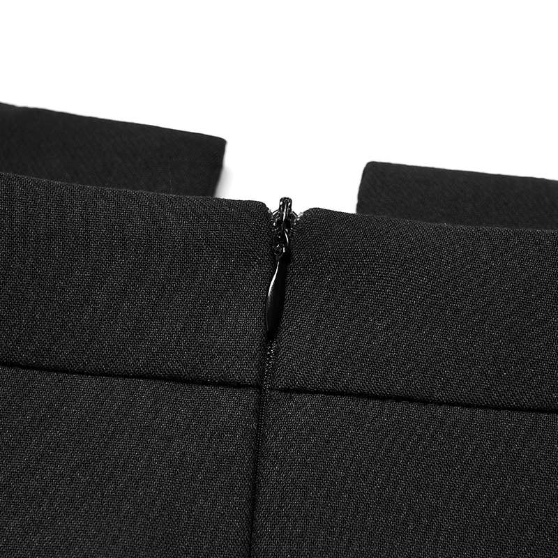 A Line Mini Skirt With Decorative Belt - M