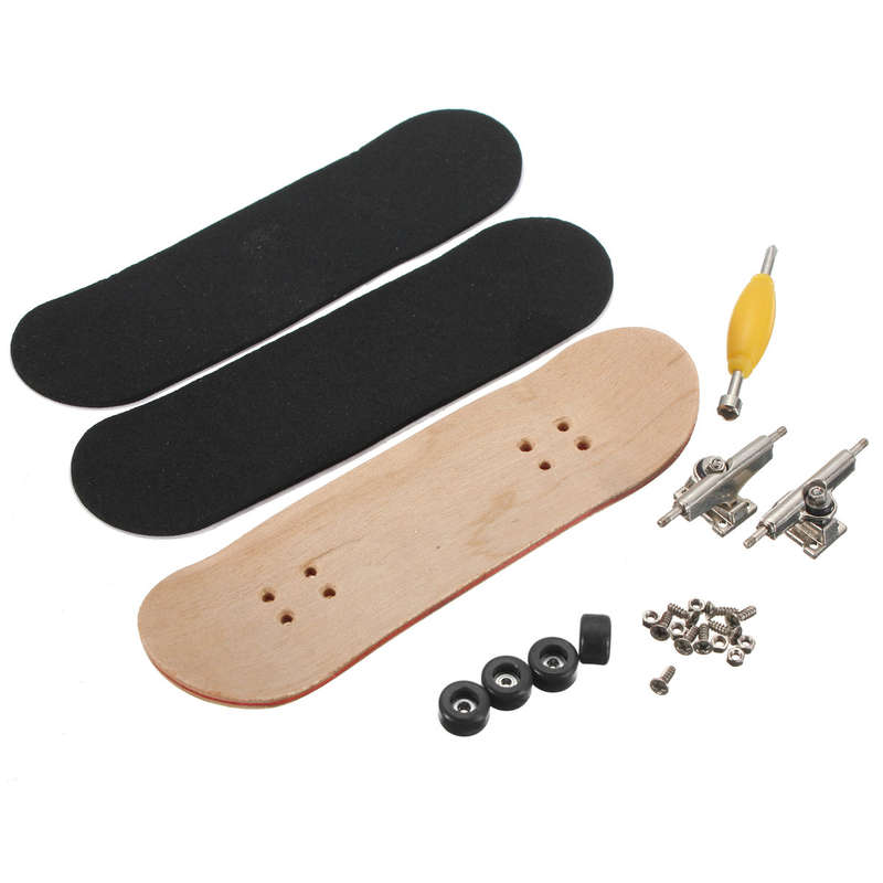 Wooden Deck Fingerboard Skateboard Maple Wood with Bearings Kids Gift Decoratio