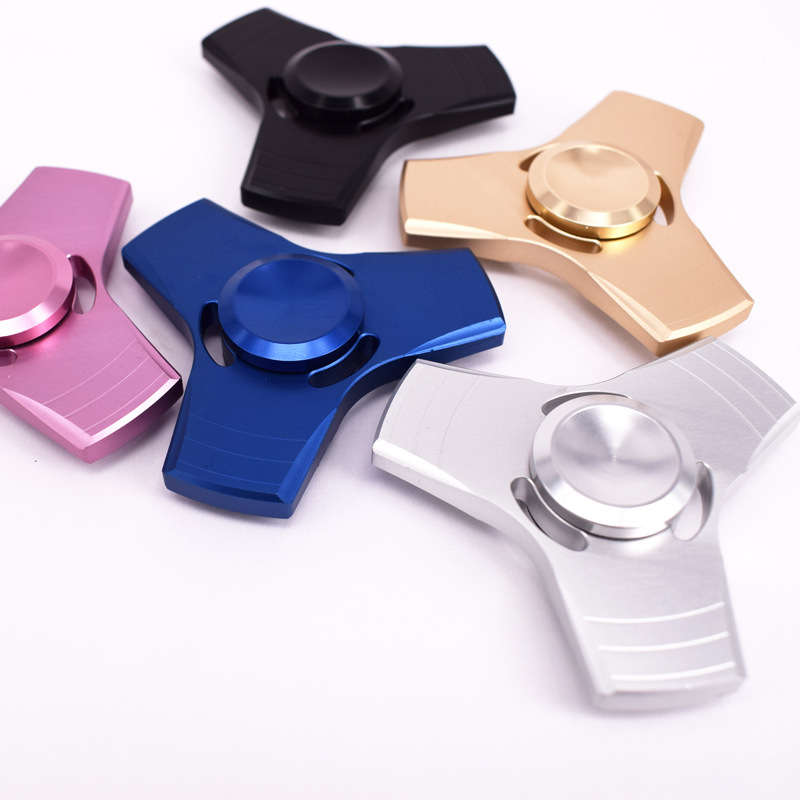 EDC Tri-Spinner Fidget Pattern Hand Spinner Rotating Toy Metal Fingertips Finge