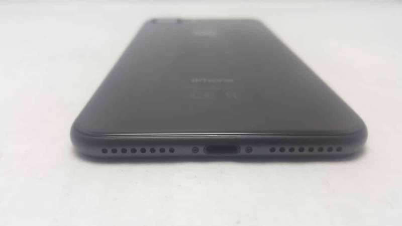 iPhone 8 Plus Space Gray 64GB - Excellent Condition! (6 Month Warranty)