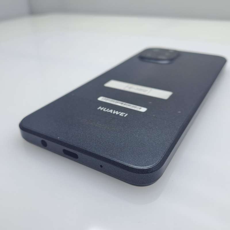 Huawei Nova Y61 64GB Dual-SIM Midnight Black