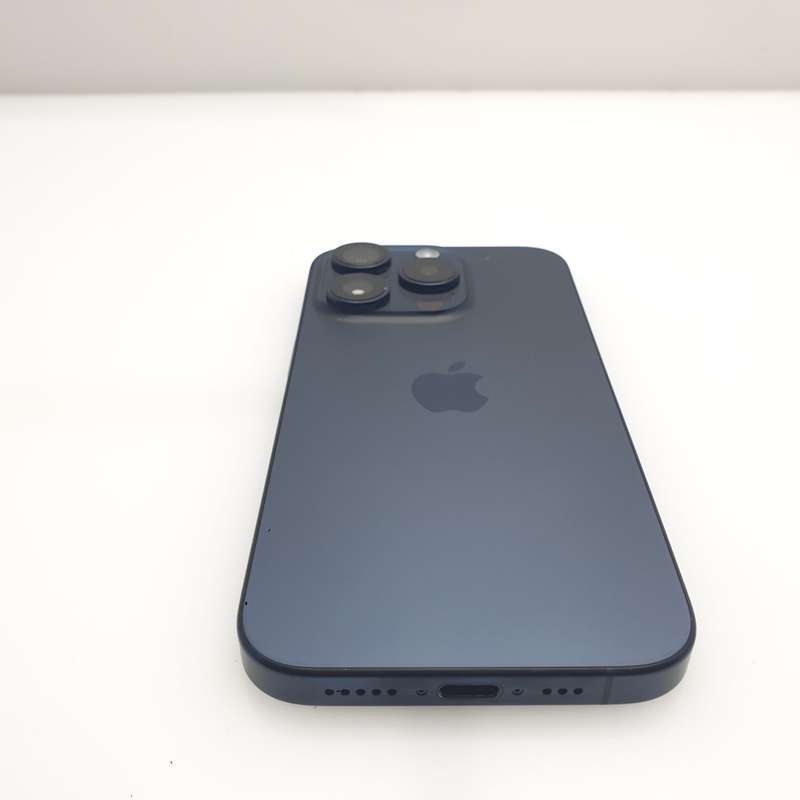 iPhone 15 Pro 256GB Blue Titanium (12 Month Warranty) + Cover Bundle Value: R200