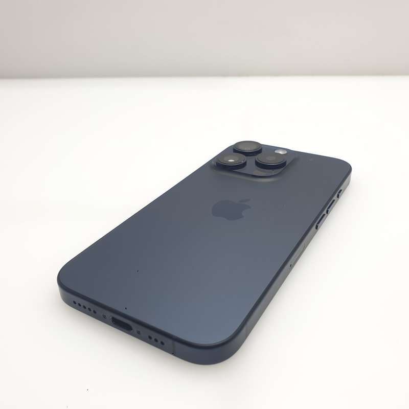 iPhone 15 Pro 256GB Blue Titanium (12 Month Warranty) + Cover Bundle Value: R200