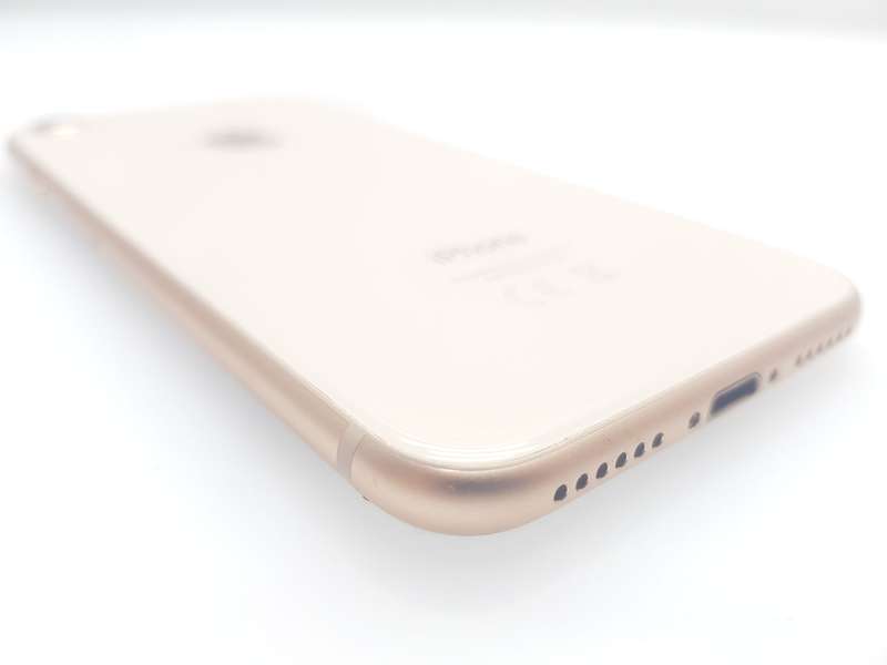 iPhone 8 64GB Gold