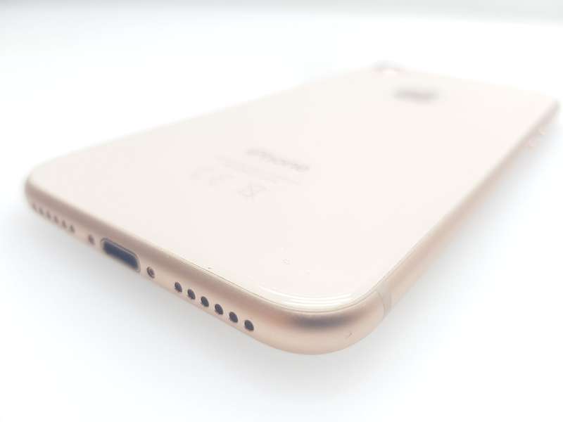 iPhone 8 64GB Gold