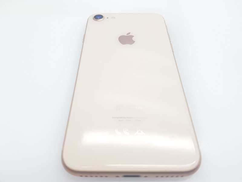 iPhone 8 64GB Gold