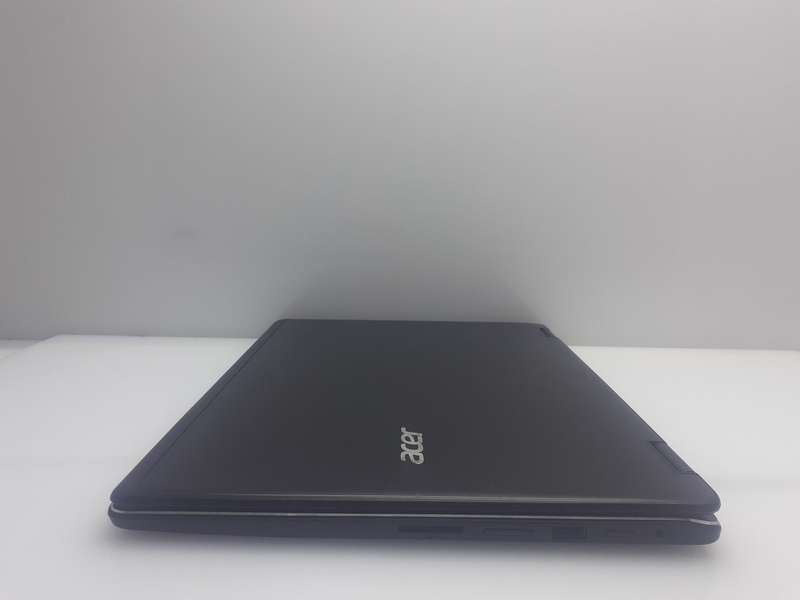 Acer Aspire E1-5321 14-Inch "Core i5" 2.3GHz 8GB RAM 512GB SSD Black (3 Month Warranty)