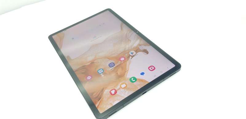 Samsung Galaxy Tab S8 Ultra 256GB (Wifi/Cellular) Graphite (6 Month Warranty) + Keyboard Cover Bu...