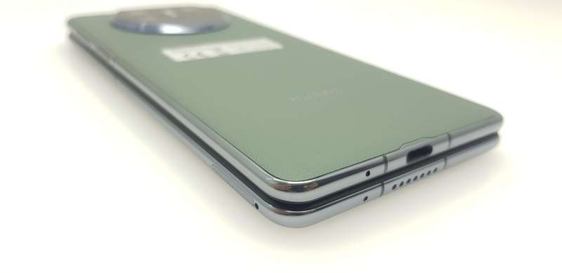 Huawei Mate X3 512GB Dual Sim Dark Green (12 Month Warranty) Mint Condition
