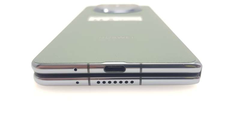 Huawei Mate X3 512GB Dual Sim Dark Green (12 Month Warranty) Mint Condition