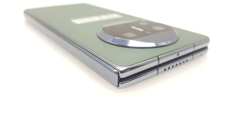 Huawei Mate X3 512GB Dual Sim Dark Green (12 Month Warranty) Mint Condition