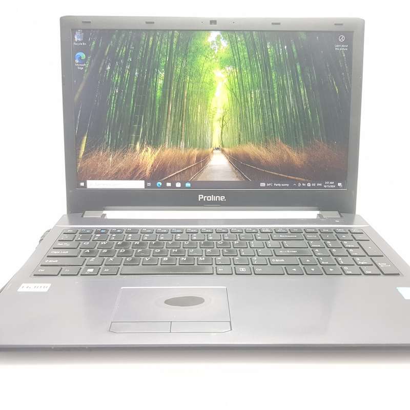 Proline Notebook W955JU "Core i5" 2.30GHz 8GB RAM 500GB HDD Sensitive Track Pad And No Battery Black