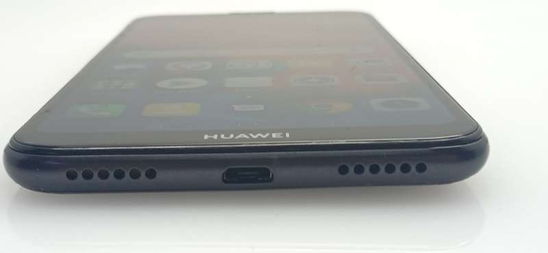 Huawei Y7 Pro (2019) 32GB Dual Sim Bright Spots And No Fingerprint ID Midnight Black