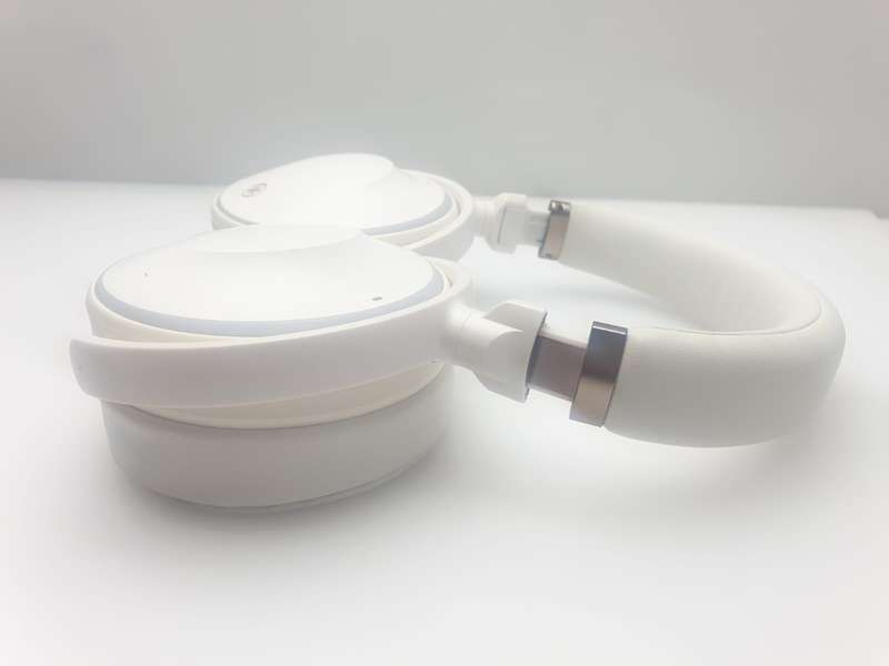 Yamaha YH-E700 Noise Cancelling Headphone White (3 Month Warranty)