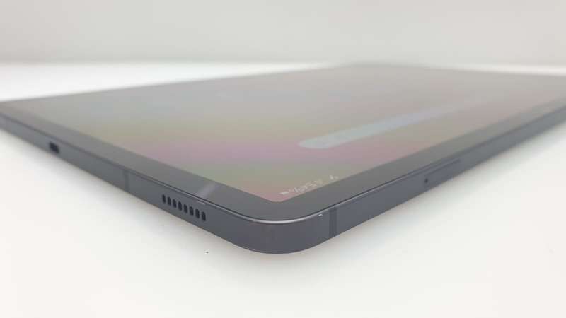 Samsung Galaxy Tab S8+ (WIFI &amp; 5G) 256GB Graphite (6 Month Warranty) + Cover Bundle Value: R400