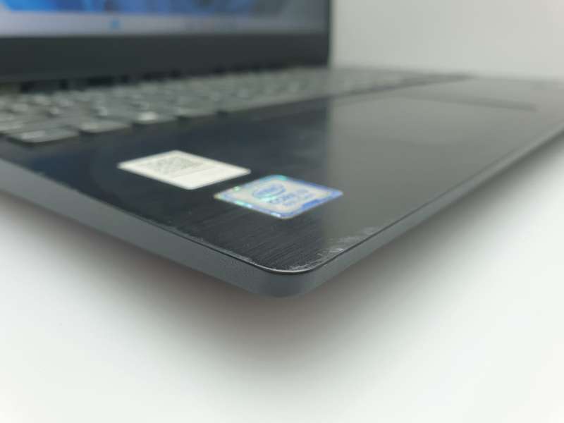 Lenovo IdeaPad S145-15IWL, 2.10GHz, "Core i3-8145U", 8GB RAM, 256GB SSD, Broken Casing, Black