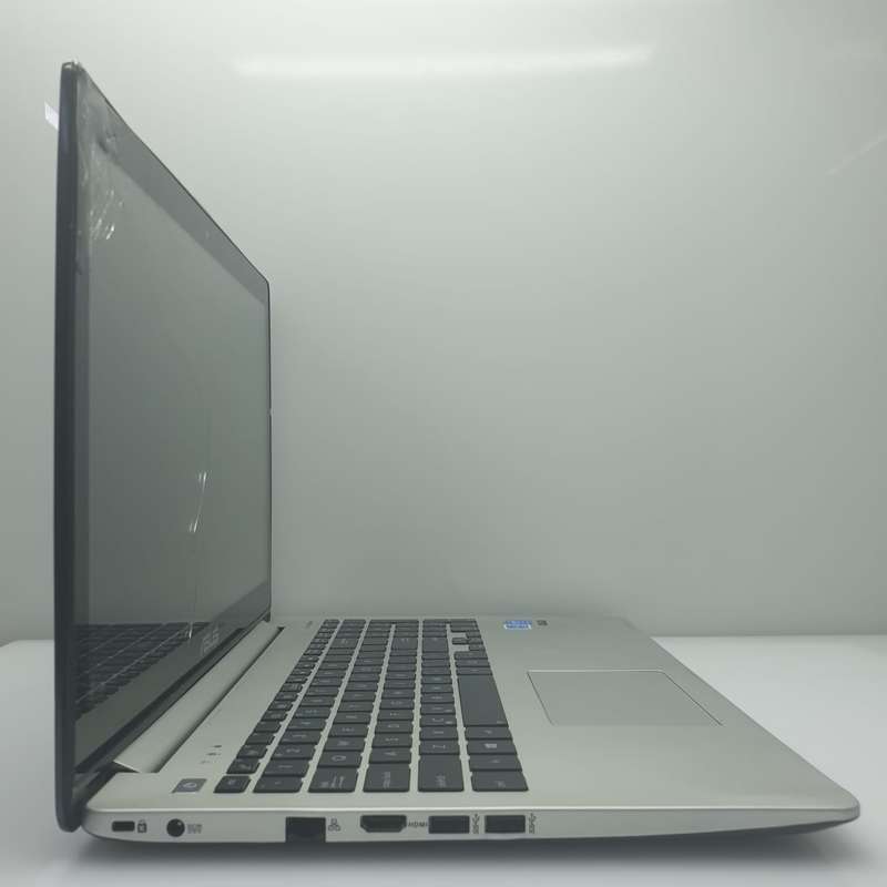 Asus Vivobook S551L, 1.80GHz , "Core i7-4500U", 8GB RAM, 500GB SSD, Cracked Screen, Gray