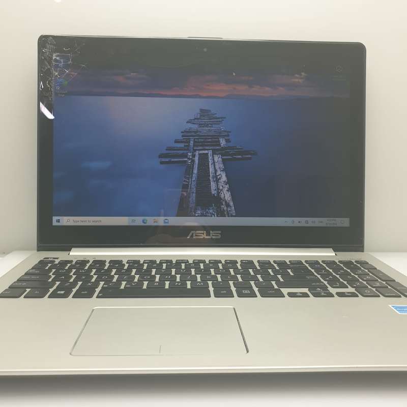 Asus Vivobook S551L, 1.80GHz , "Core i7-4500U", 8GB RAM, 500GB SSD, Cracked Screen, Gray