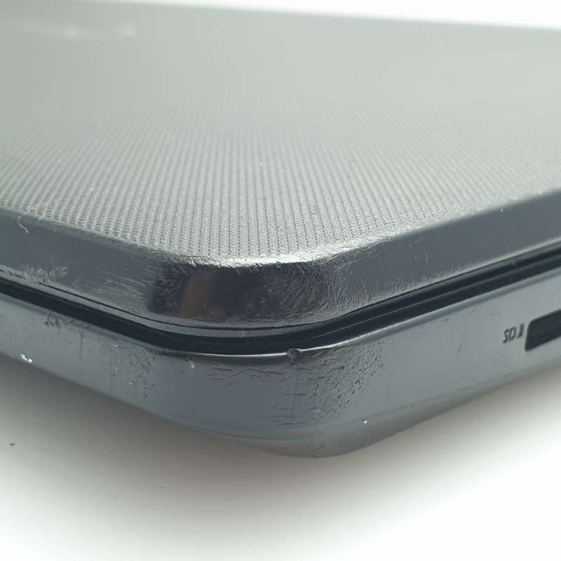 Dell Inspiron 15-3573 "Celeron N4000" 1.10GHz 4GB RAM 516GB HHD Casing Damaged Black