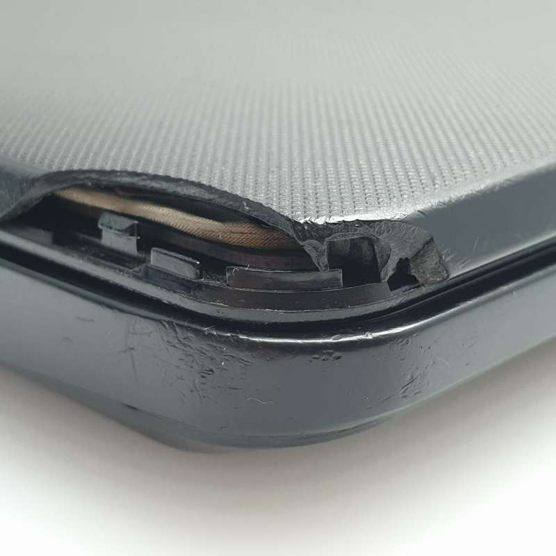 Dell Inspiron 15-3573 "Celeron N4000" 1.10GHz 4GB RAM 516GB HHD Casing Damaged Black