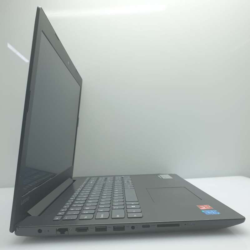 Lenovo IdeaPad 330-15ARR "Ryzen 5" 2.00GHz 4GB RAM 128GB SSD Damage Casing Black (3 Month Warranty)