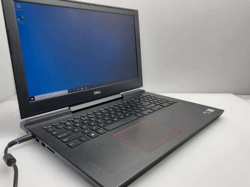 Dell G5 5587 "Core i7" 2.2GHz 16GB RAM 1TB HDD Bad Battery Black