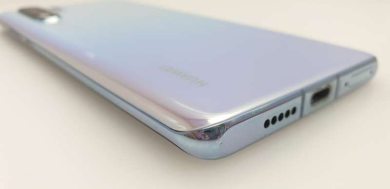 Huawei P30 Pro 256GB Minor LCD Burn Breathing Crystal (3 Month Warranty)