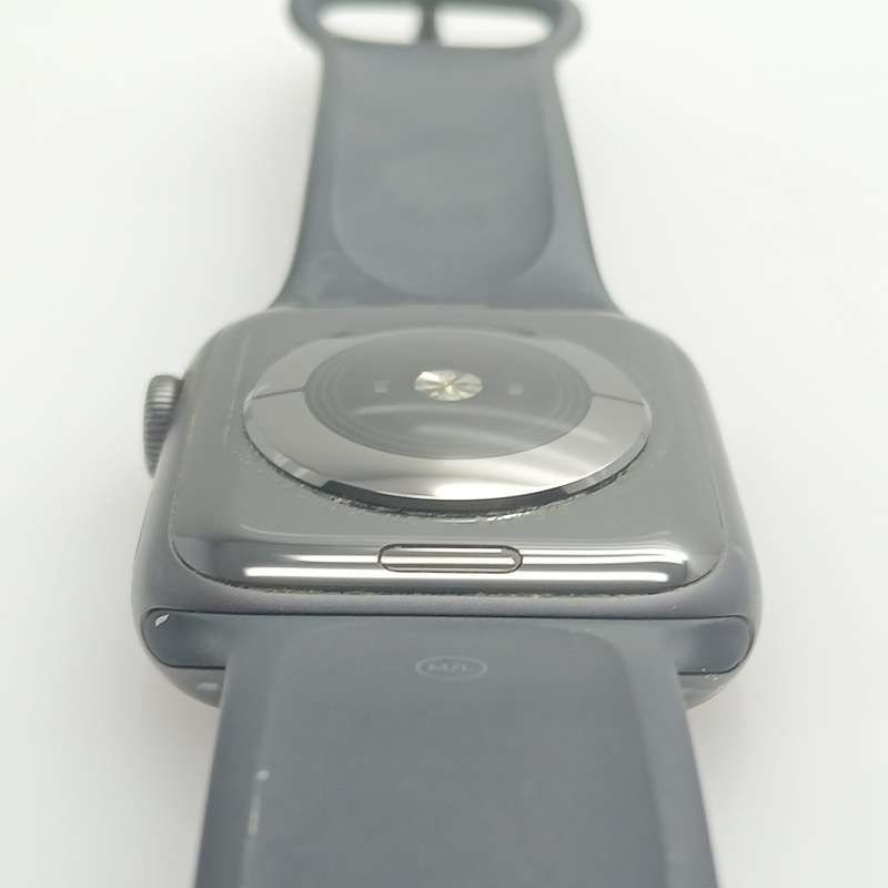 Apple Watch Series 4 44mm Nike Plus GPS Only Space Gray (3 Month Warranty)