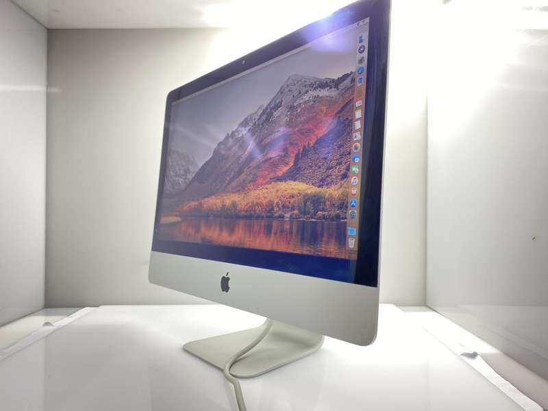 iMac 21.5-inch Core i5 2.7GHz (Late 2013) 8GB RAM 512GB HDD Cracked LCD Silver (3 Month War...
