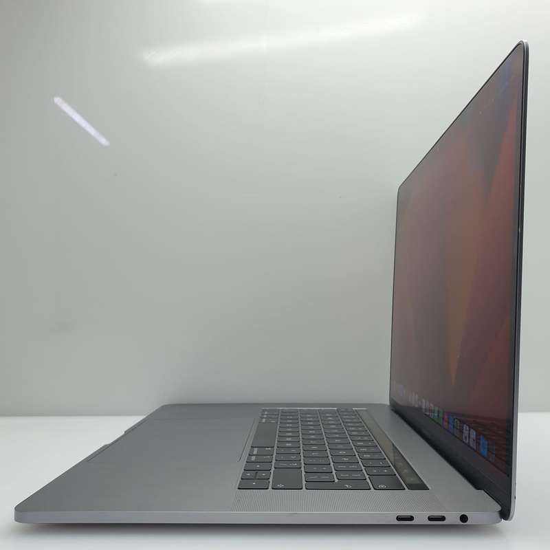 MacBook Pro 15-Inch "Core i5" 2.3 GHz (Mid-2017) 16GB RAM 512GB SSD Space Grey (12 Month Warranty)