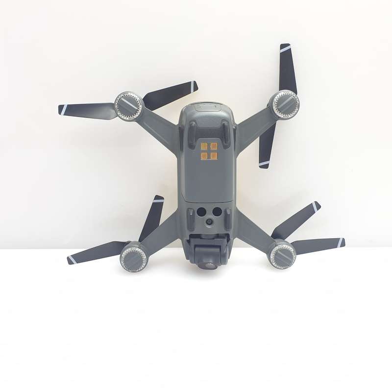 DJI Spark Sunrise Yellow (6 Month Warranty) + 1 Battery + Charger + Controller + 1 Doc + Carry Case