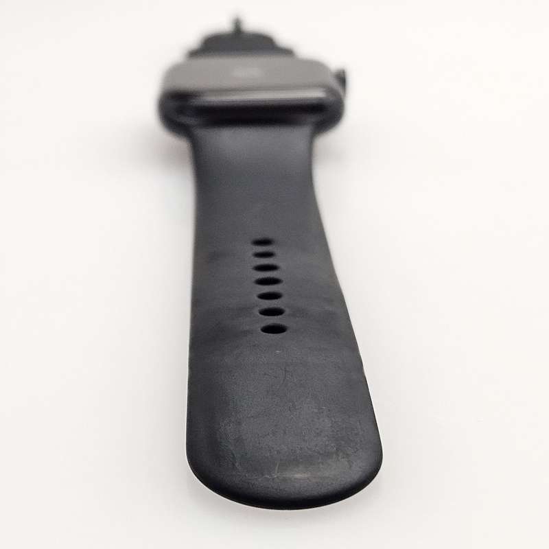 Apple Watch SE 1st Gen 42mm Nike GPS Only Midnight (3 Month Warranty)