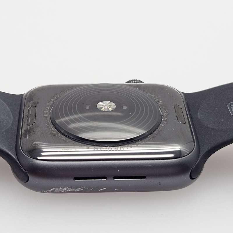 Apple Watch SE 1st Gen 42mm Nike GPS Only Midnight (3 Month Warranty)