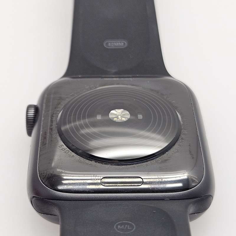 Apple Watch SE 1st Gen 42mm Nike GPS Only Midnight (3 Month Warranty)