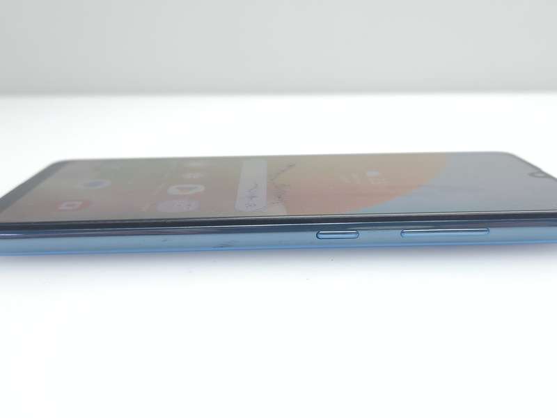 Samsung Galaxy A32 128GB Dual Sim Cracked Screen And Minor LCD Burn Awesome Blue