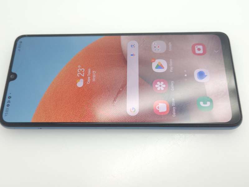 Samsung Galaxy A32 128GB Dual Sim Cracked Screen And Minor LCD Burn Awesome Blue