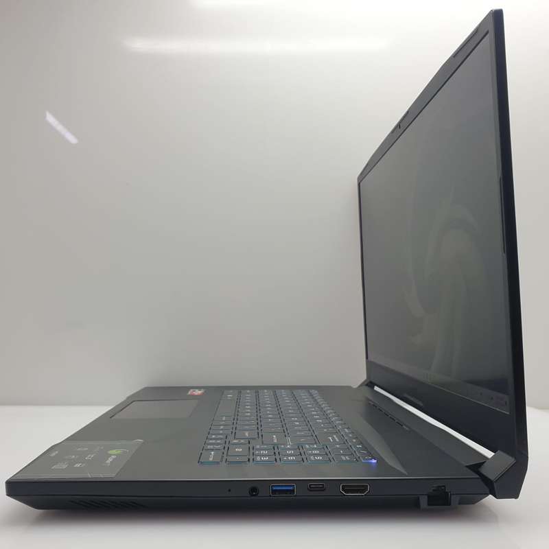 MSI Alpha 17 RX 6600M "Ryzen 7" 3.20GHz 16GB RAM 500GB SSD Black (12 Month Warranty)