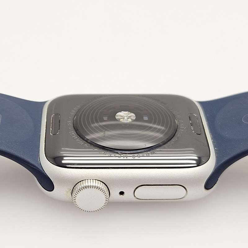 Apple Watch Series SE 1st Gen 40mm GPS Only Silver (3 Month Warranty)