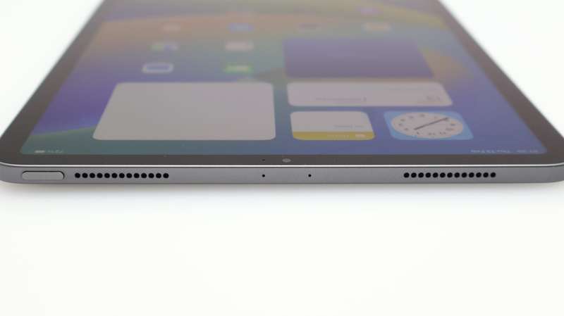 iPad Pro 11" 2nd Gen 128GB (Wi-Fi Only) Cracked Screen Space Grey