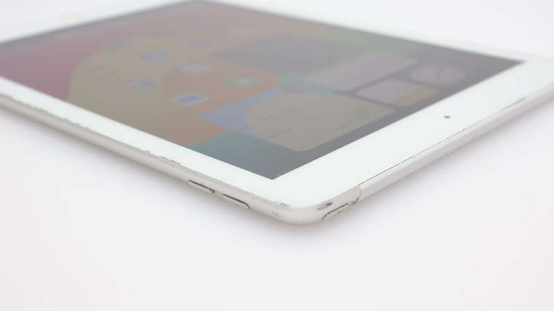 iPad 9.7" 6th Gen 128GB (Wi-Fi/ Cellular) Touch ID Not Working Silver