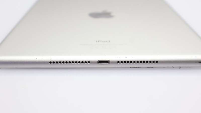 iPad 9.7" 6th Gen 128GB (Wi-Fi/ Cellular) Touch ID Not Working Silver