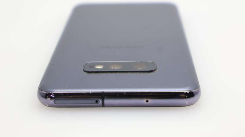 Samsung Galaxy S10e 128GB Dual Sim Cracked Screen Prism Black