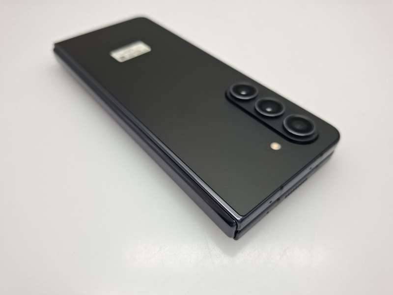 Samsung Galaxy Z Fold 5 256GB Phantom Black (12 Month Warranty)