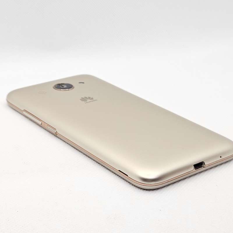 Huawei Y3 (2018) 8GB Cracked Camera Gold