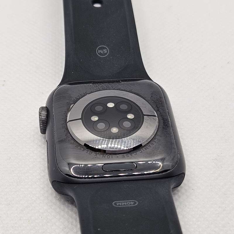 Apple Watch Series 6 Nike 40mm GPS Only Space Gray (3 Month Warranty)