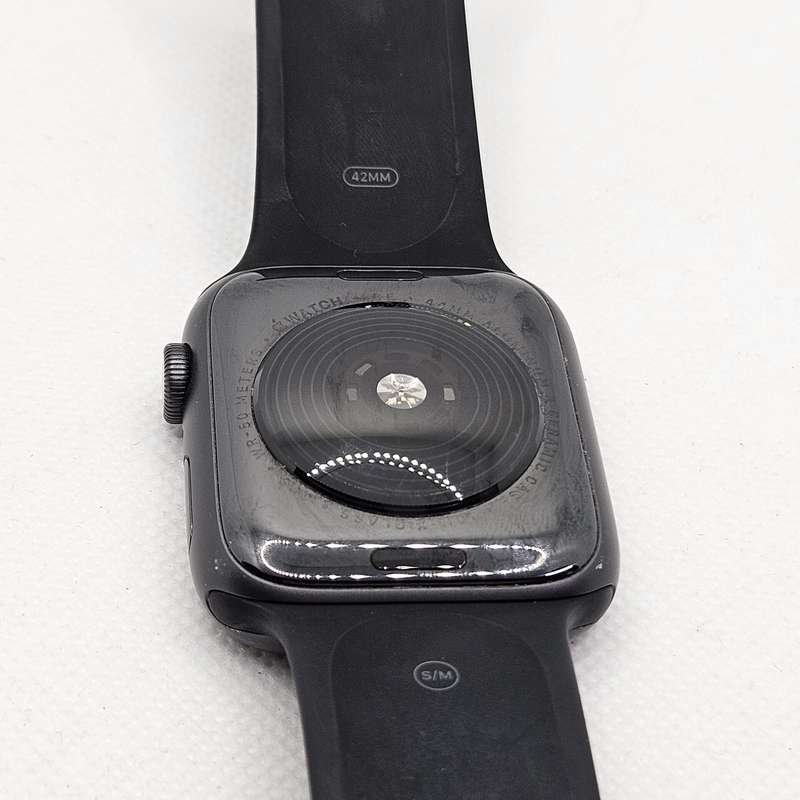 Apple Watch Series SE 40mm GPS Only Space Gray (3 Month Warranty)