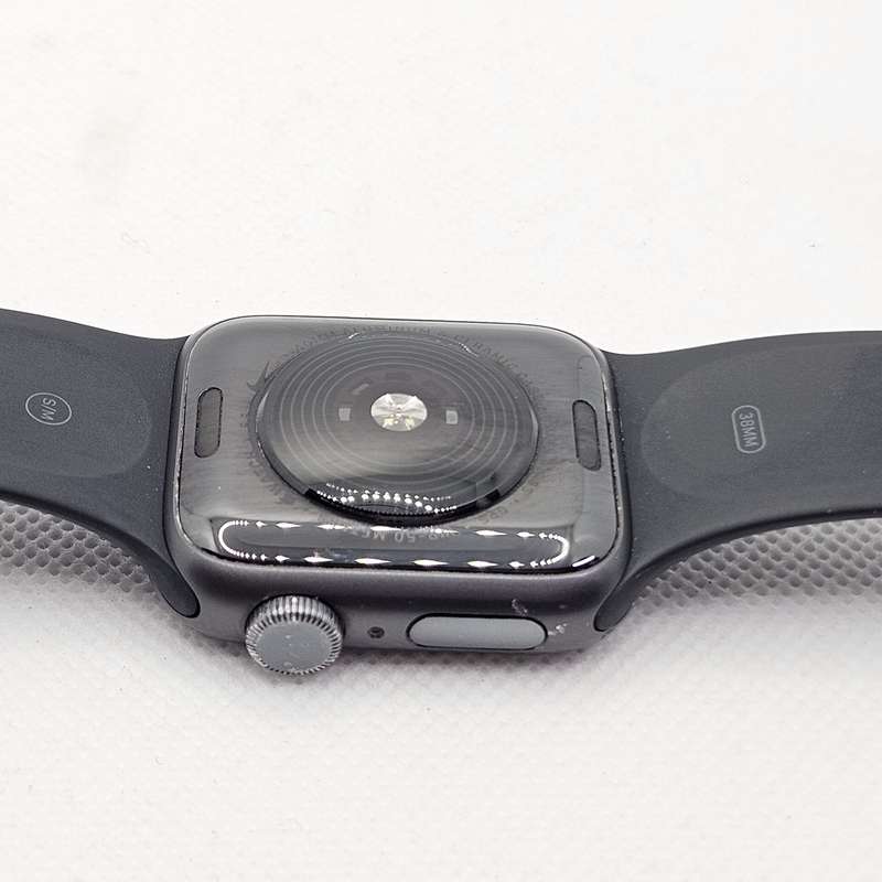 Apple Watch SE Nike 40mm GPS Only Space Gray (3 Month Warranty)