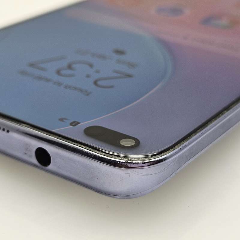 Huawei Nova 8i 128GB Dual Sim Cracked Screen And Bright Spots Moonlight Silver